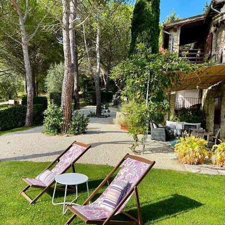 La Panoramica Gubbio - Maison De Charme - Casette E Appartamenti Self Catering Per Vacanze Meravigliose! Bagian luar foto