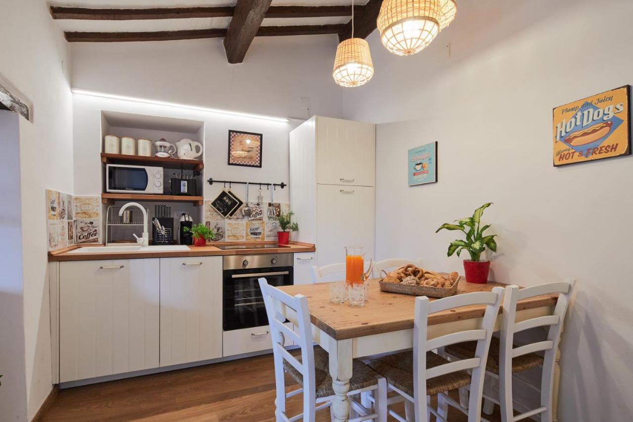La Panoramica Gubbio - Maison De Charme - Casette E Appartamenti Self Catering Per Vacanze Meravigliose! Bagian luar foto